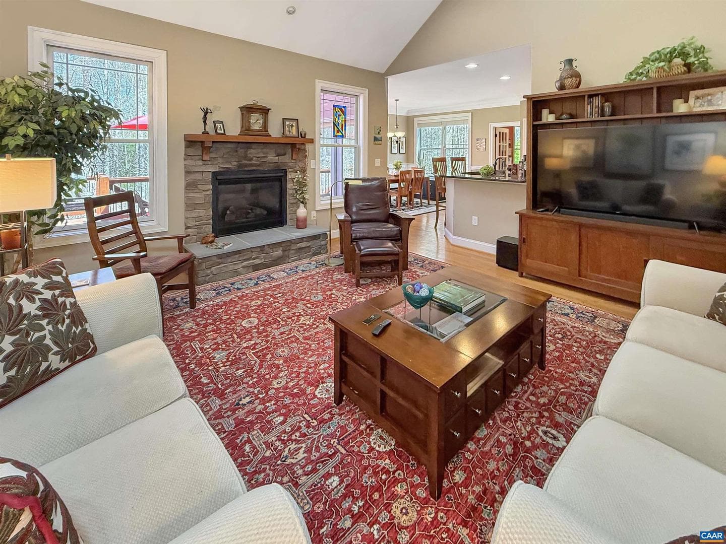 4225 Woodthrush Ln photo 9