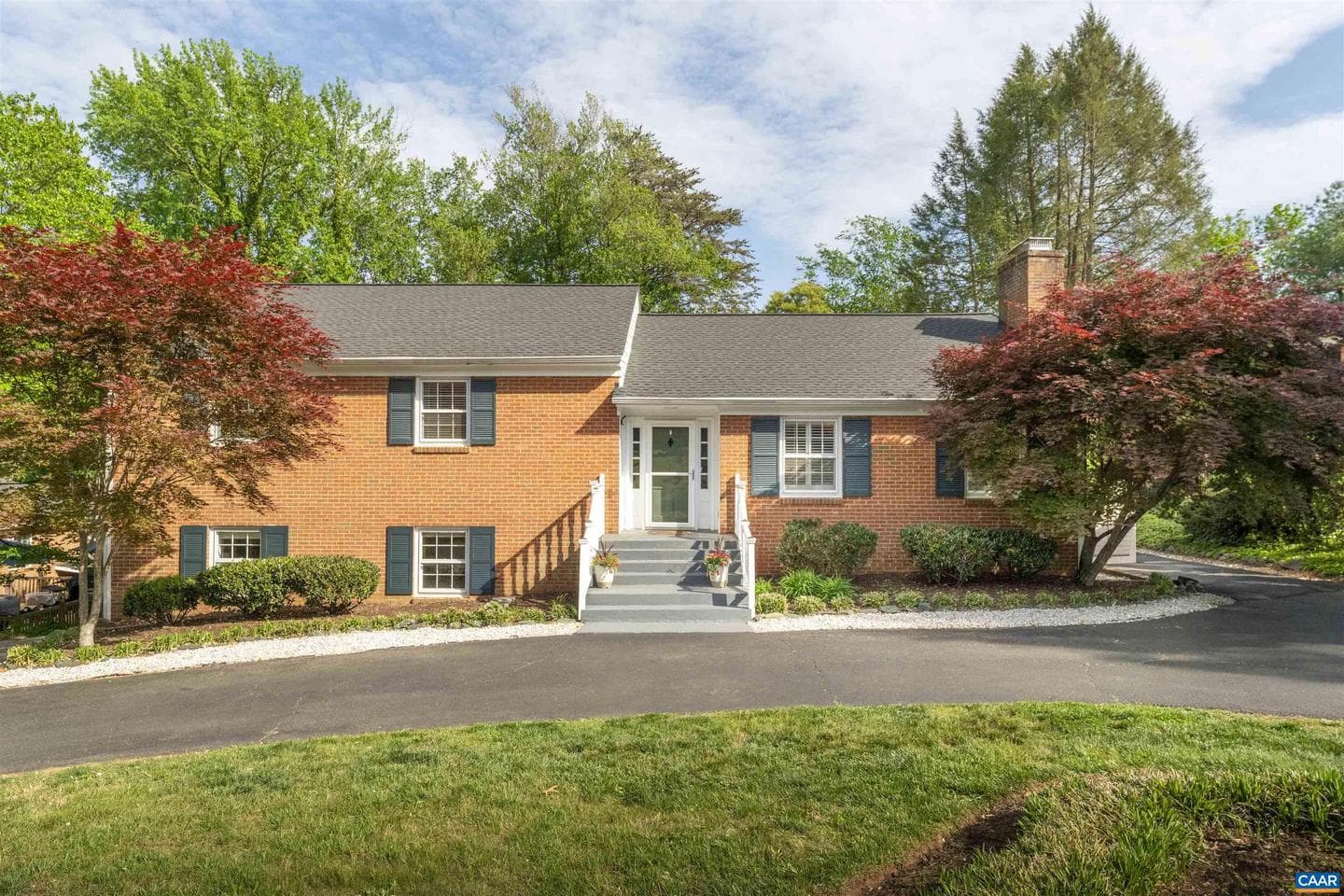 102 Westminster Rd, Charlottesville