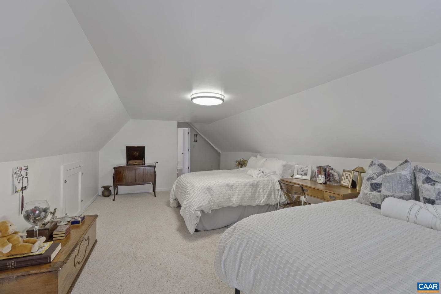 7 Bolling Cir photo 32