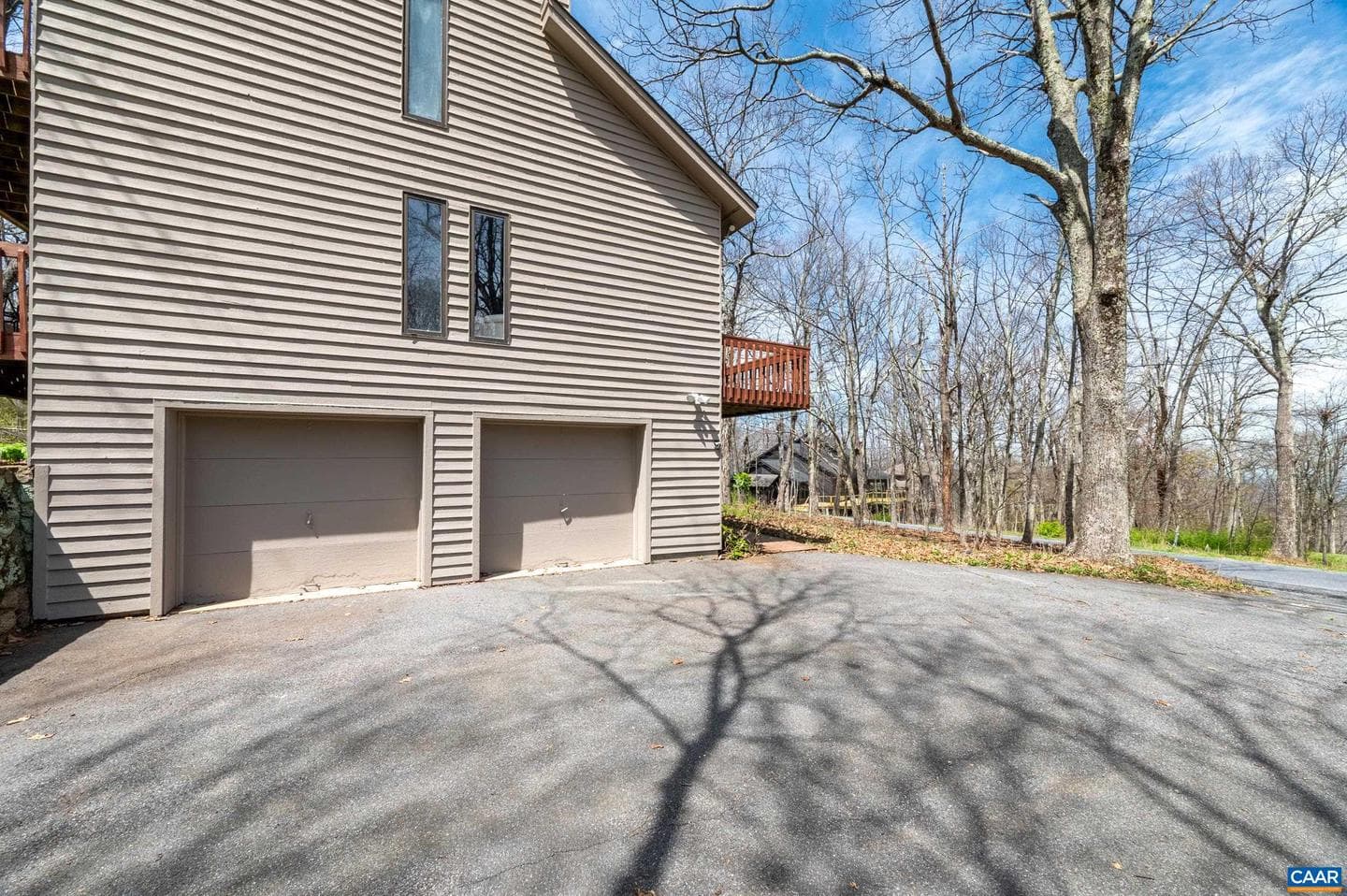 44 East Catoctin Dr, Wintergreen Resort
