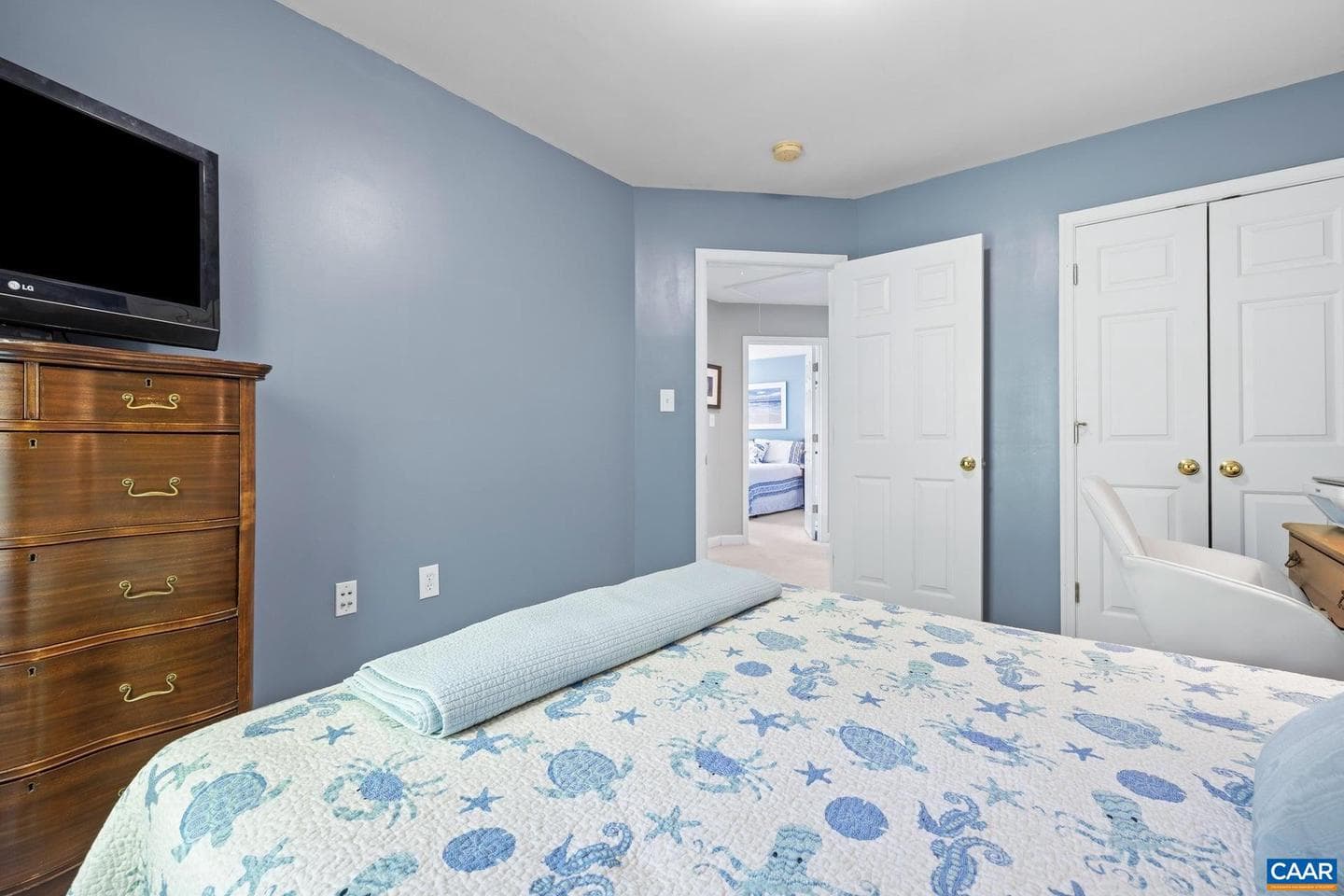 163 Saint Andrews St photo 36