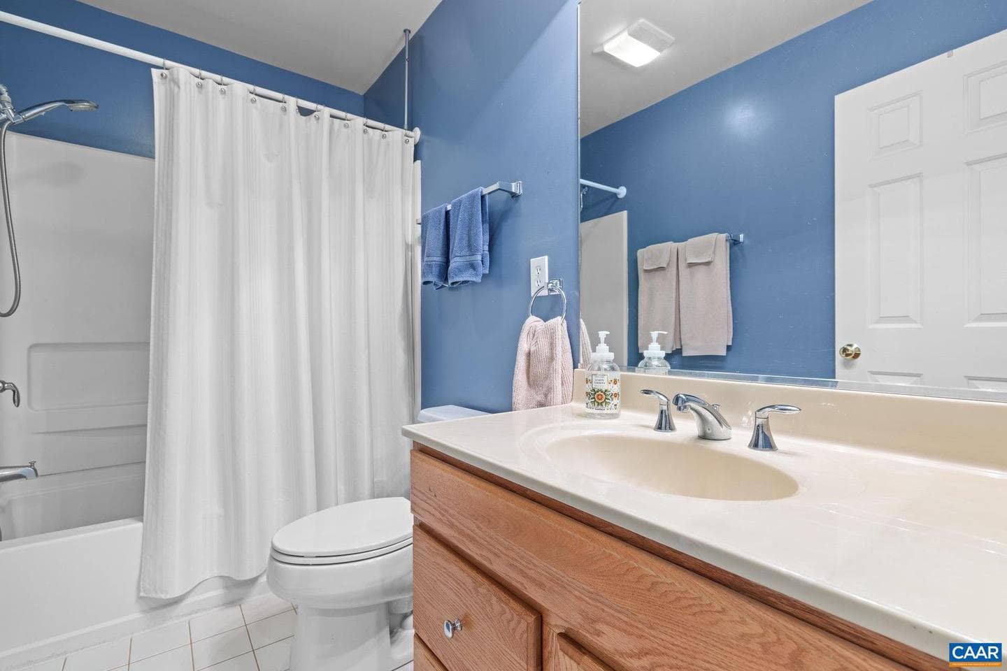 163 Saint Andrews St photo 39