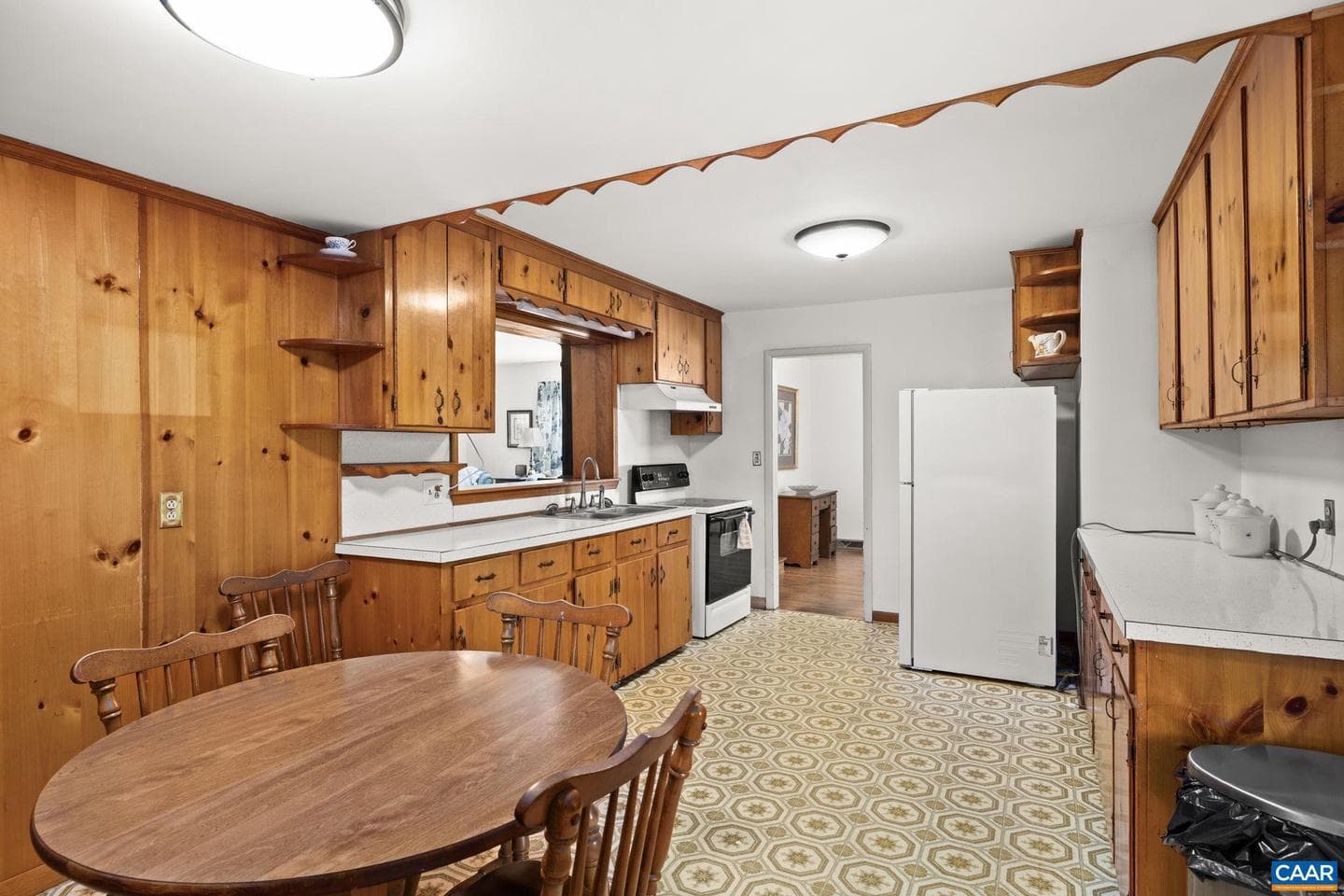 18188 Lovers Ln photo 27