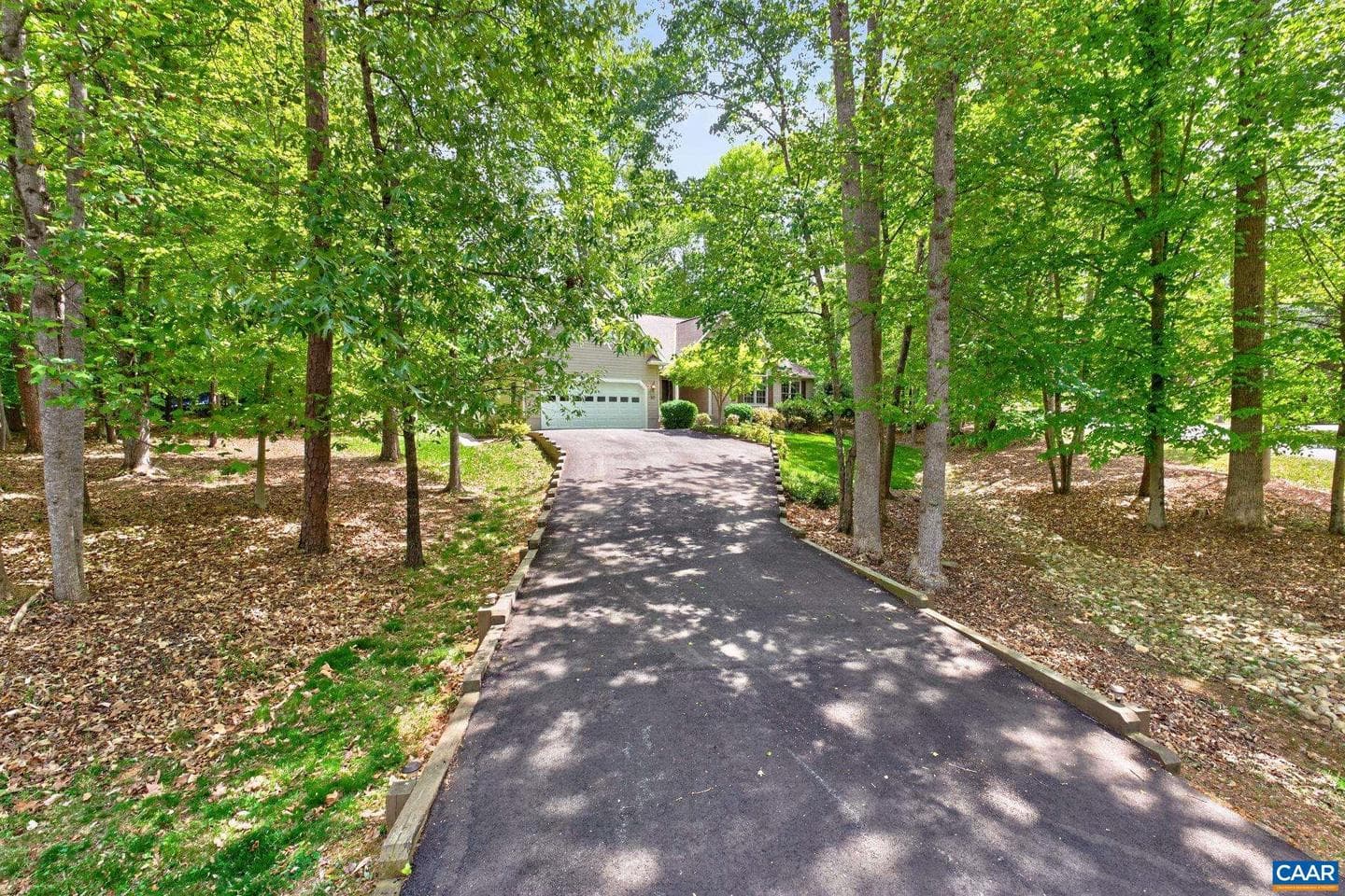 10 Locks Rd photo 5