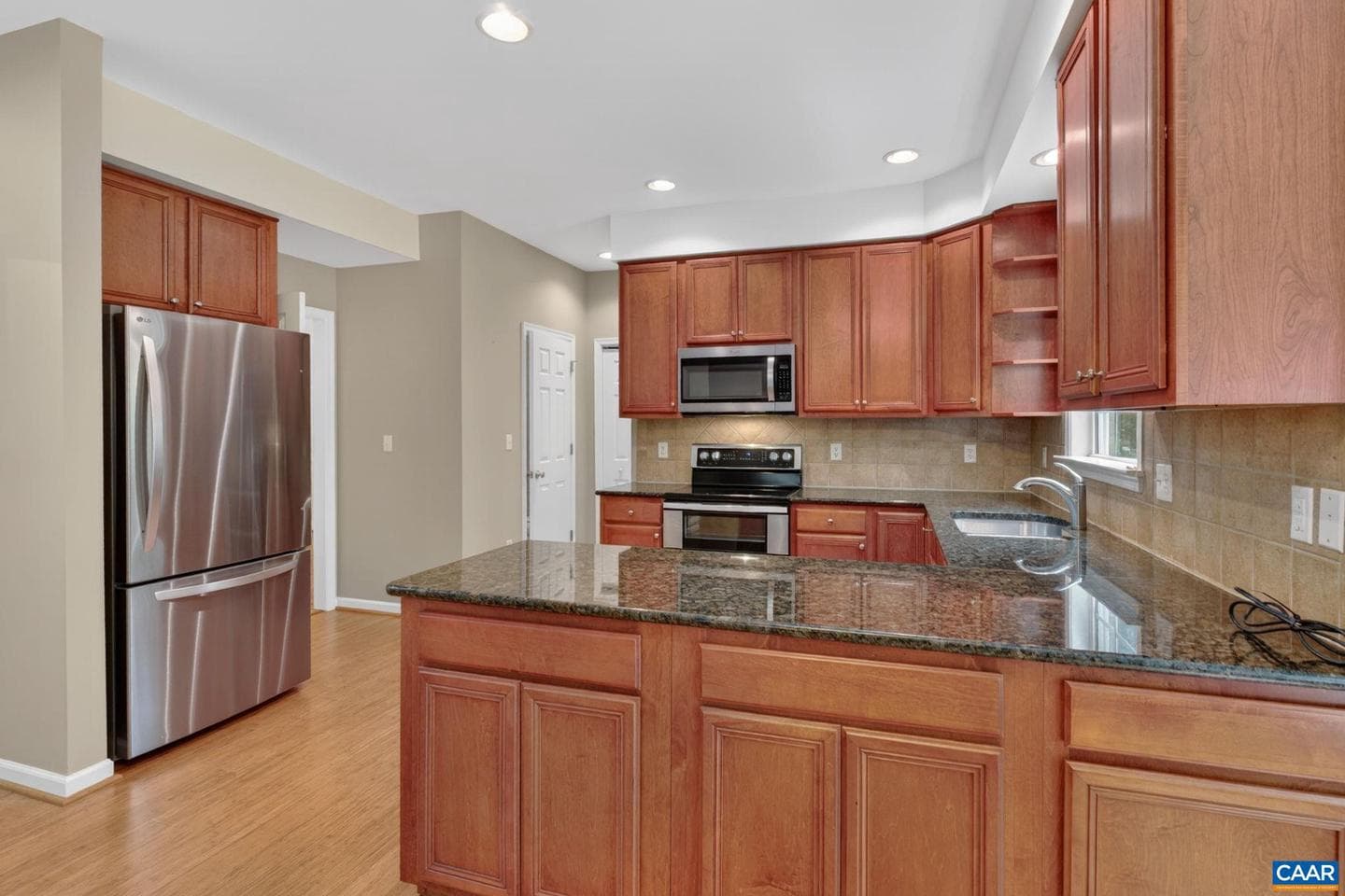 154 White Cedar Rd photo 15