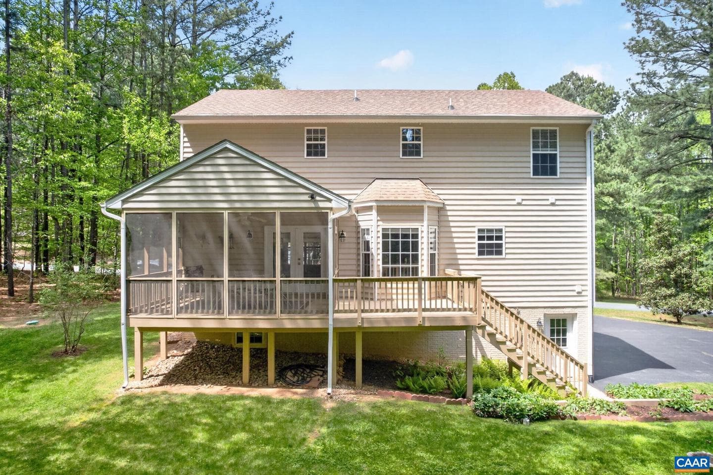 154 White Cedar Rd photo 34