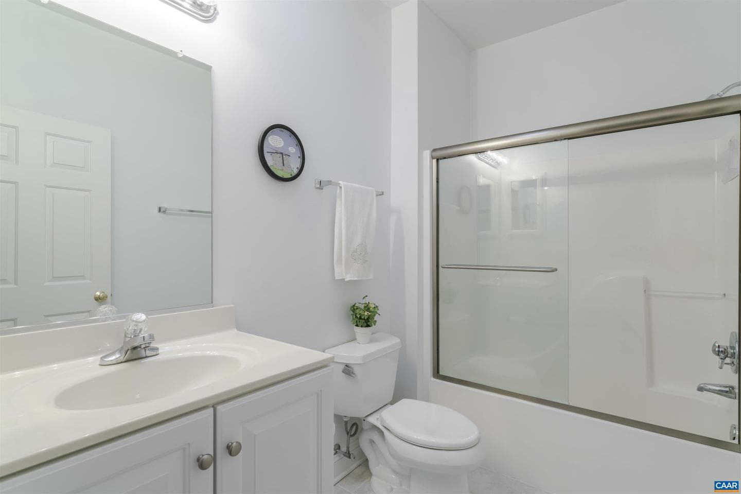 5527 Stonegate Ln photo 28