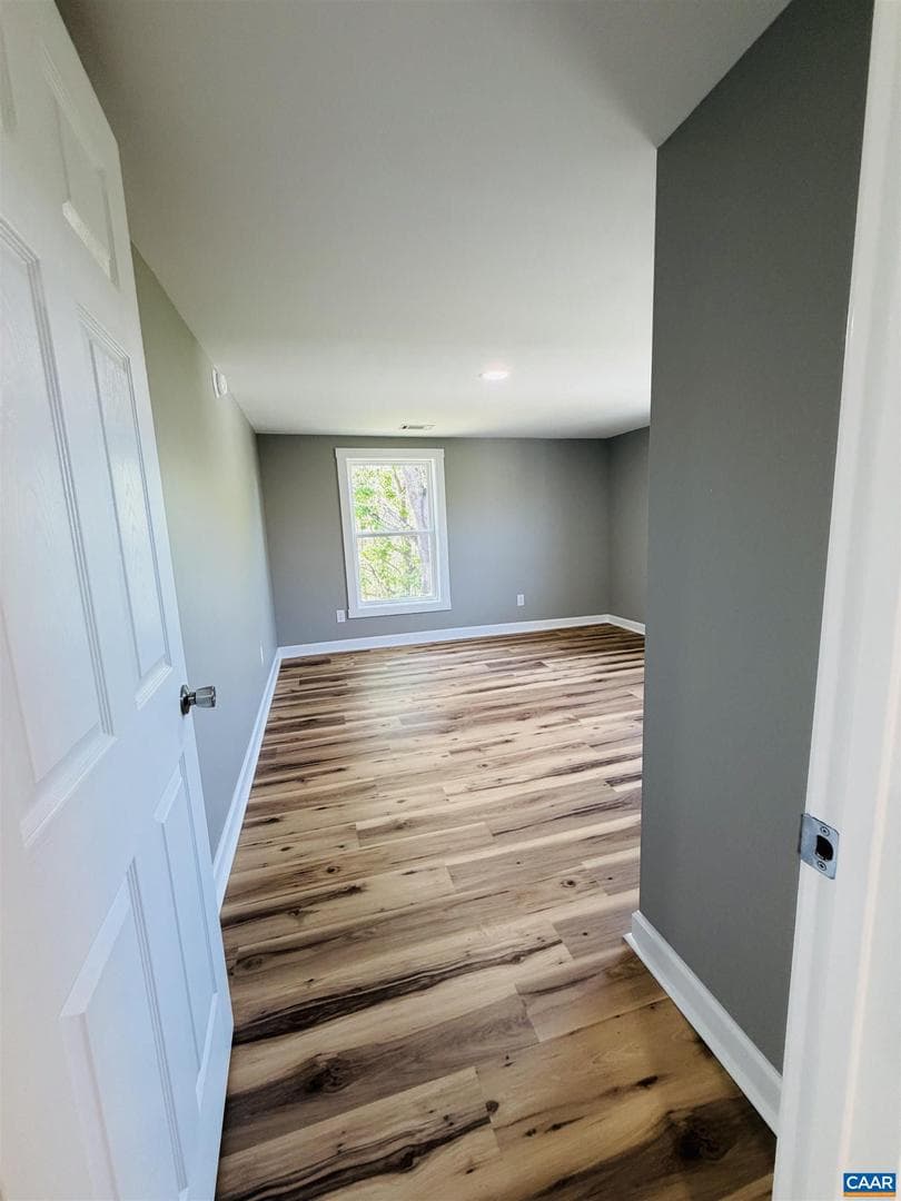 427 Montgomery Ave photo 29