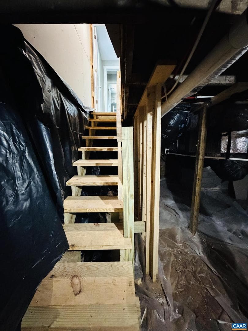 427 Montgomery Ave photo 41