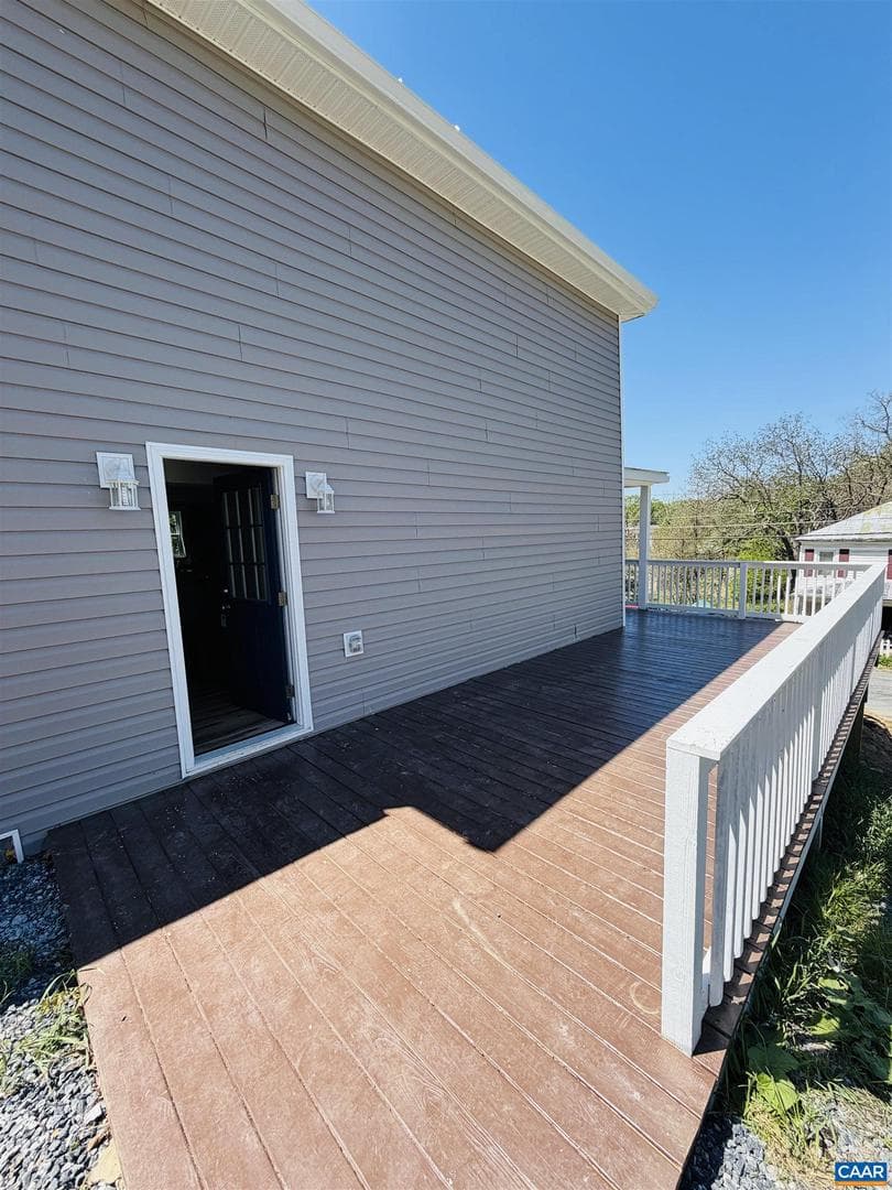 427 Montgomery Ave photo 44