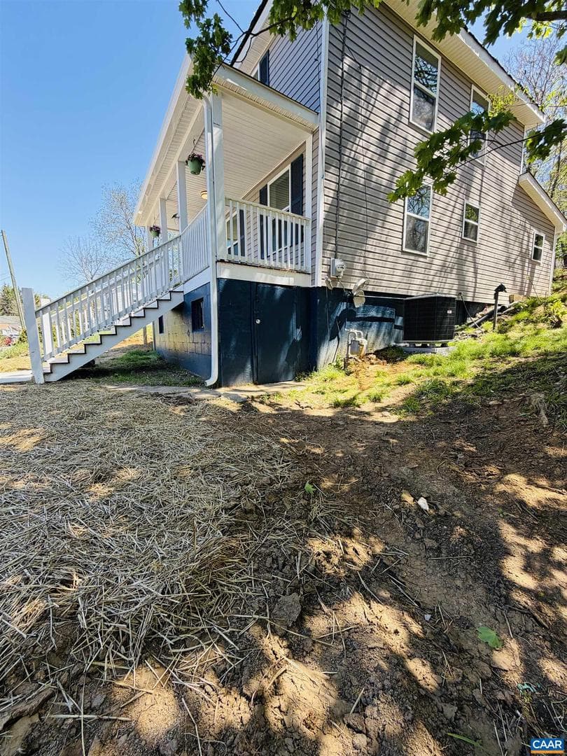 427 Montgomery Ave photo 46
