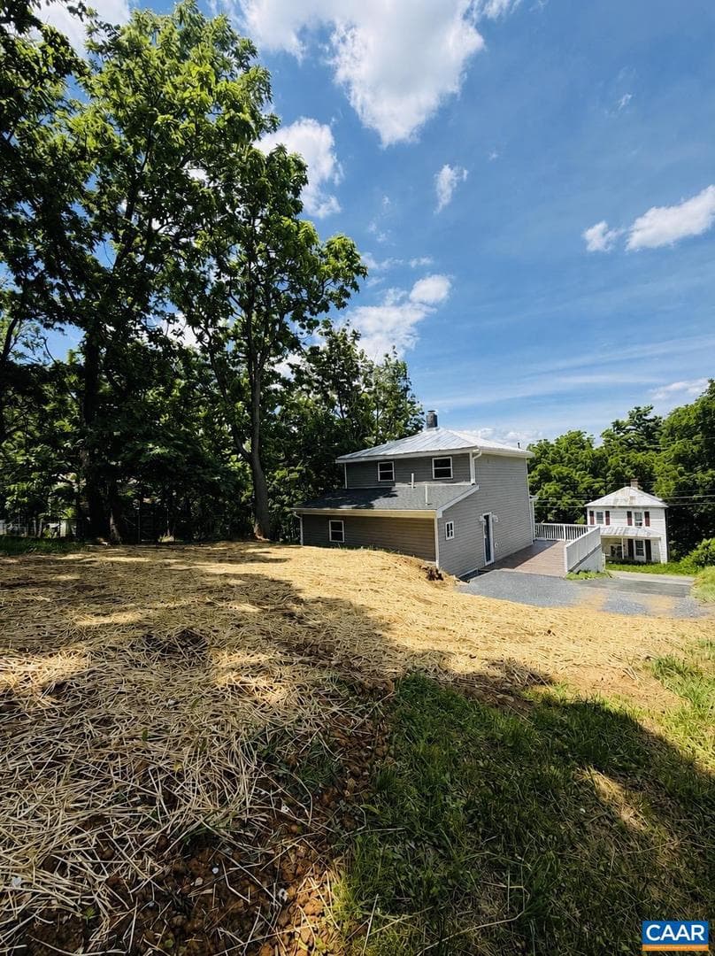 427 Montgomery Ave photo 47