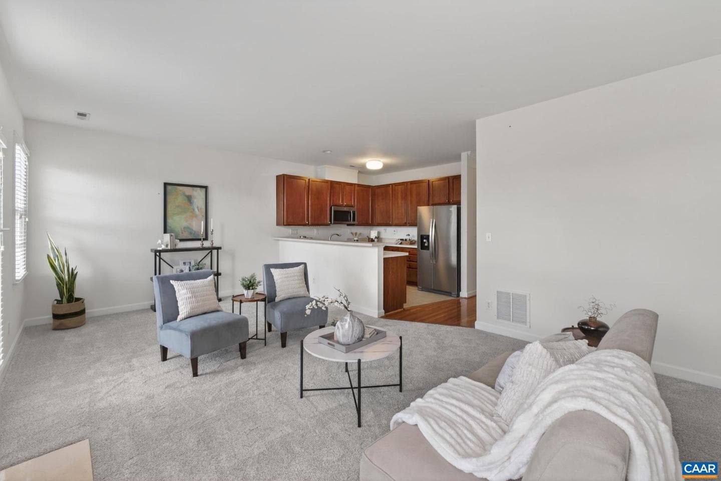 532 Summerford Ln photo 12