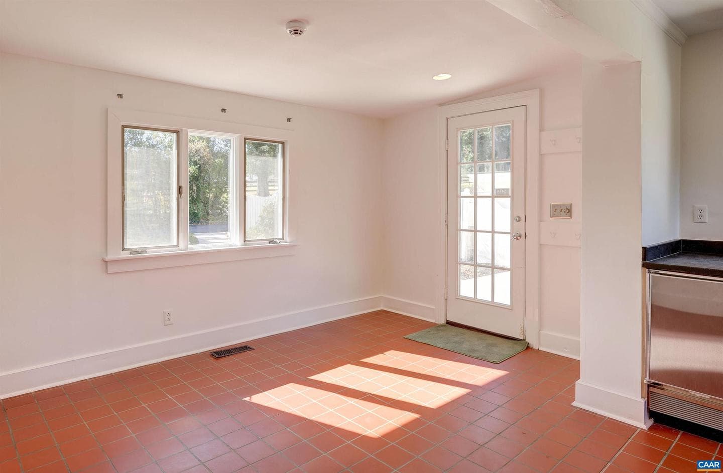 5474 Stony Point Pass photo 19