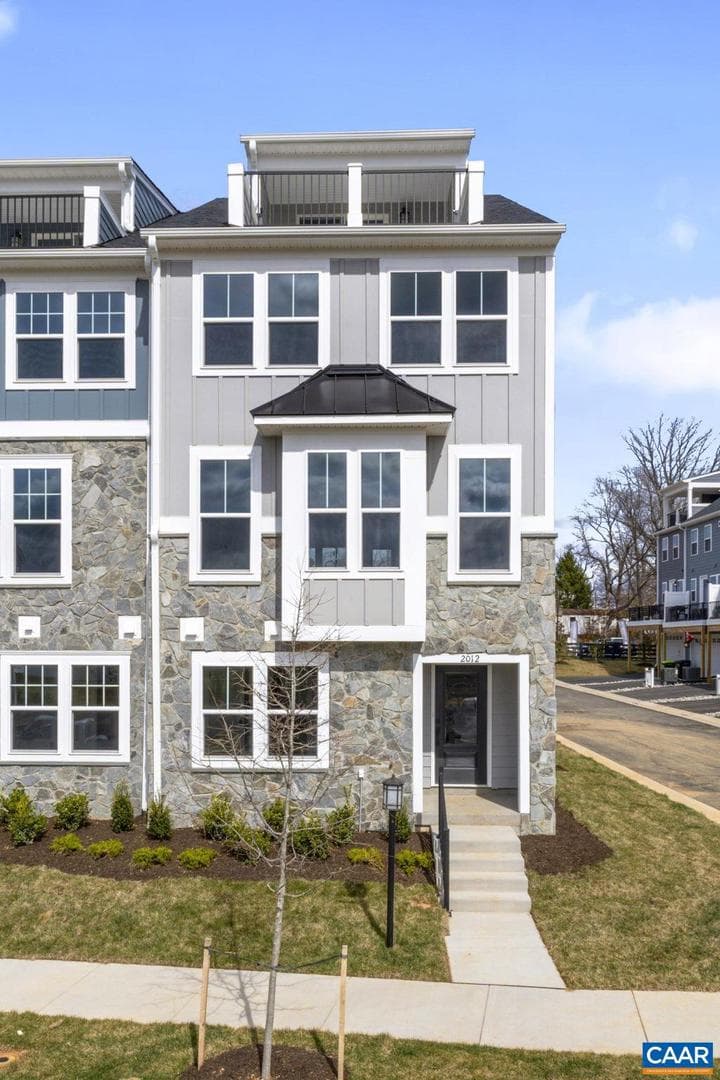 138 Park Ridge Dr, Crozet