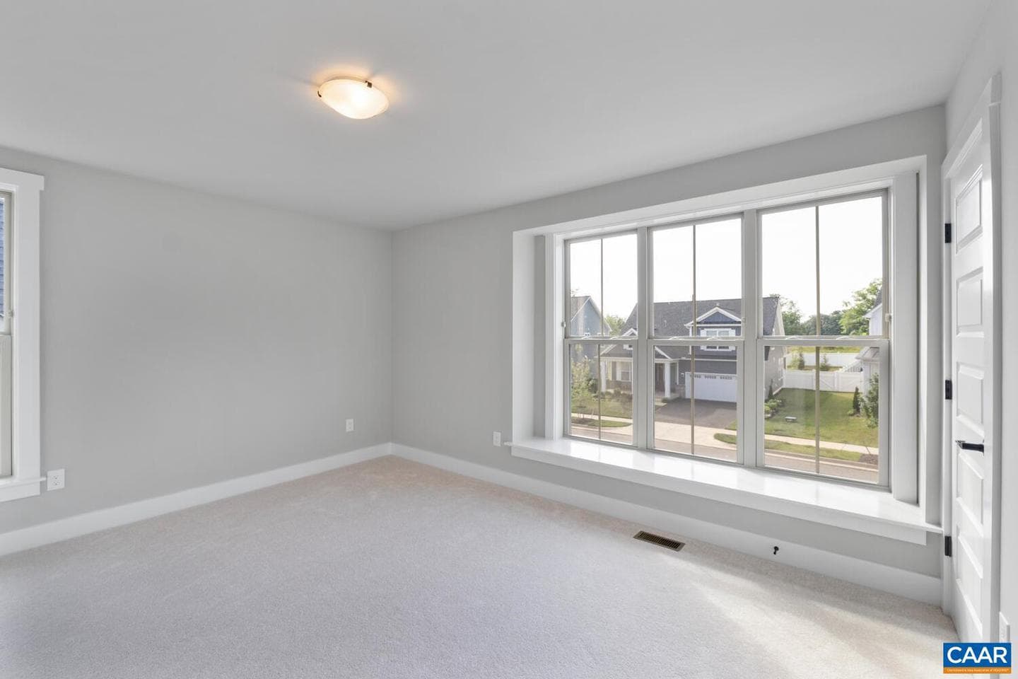 89 Renee Ln photo 20