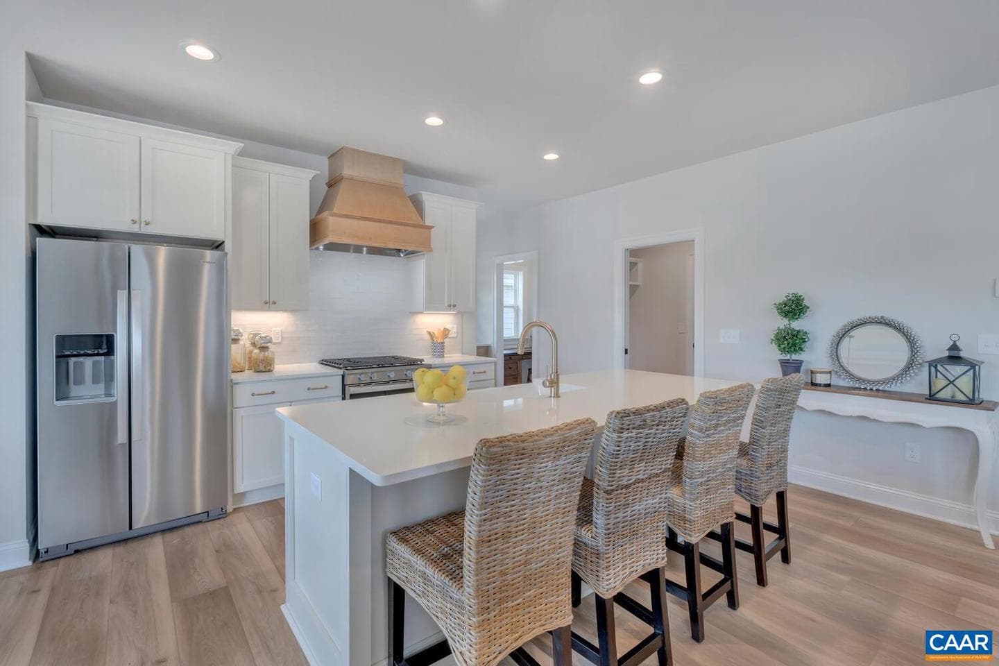 89 Renee Ln photo 6