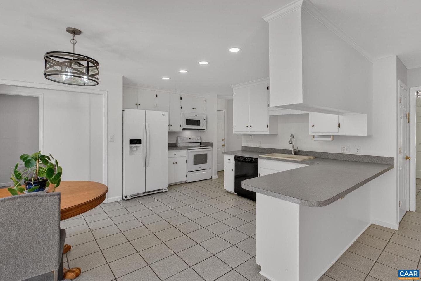 1250 Templeton Cir photo 13