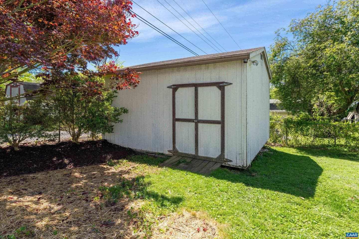 124 James Ave photo 35