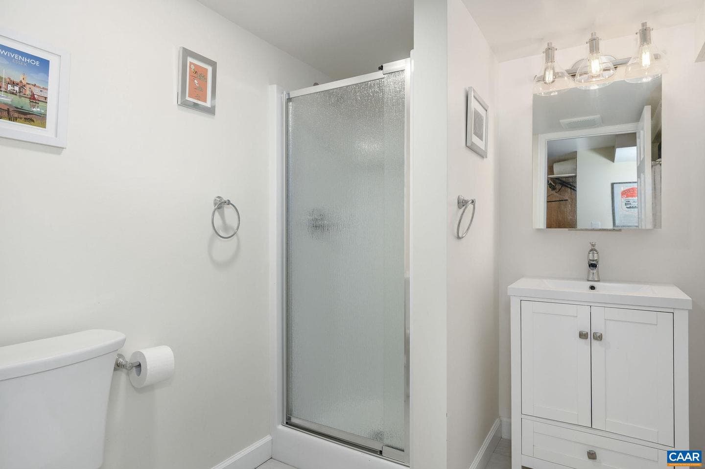 2720 Jefferson Park Ave photo 30