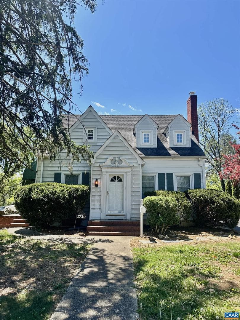 1732 West Main St, Waynesboro
