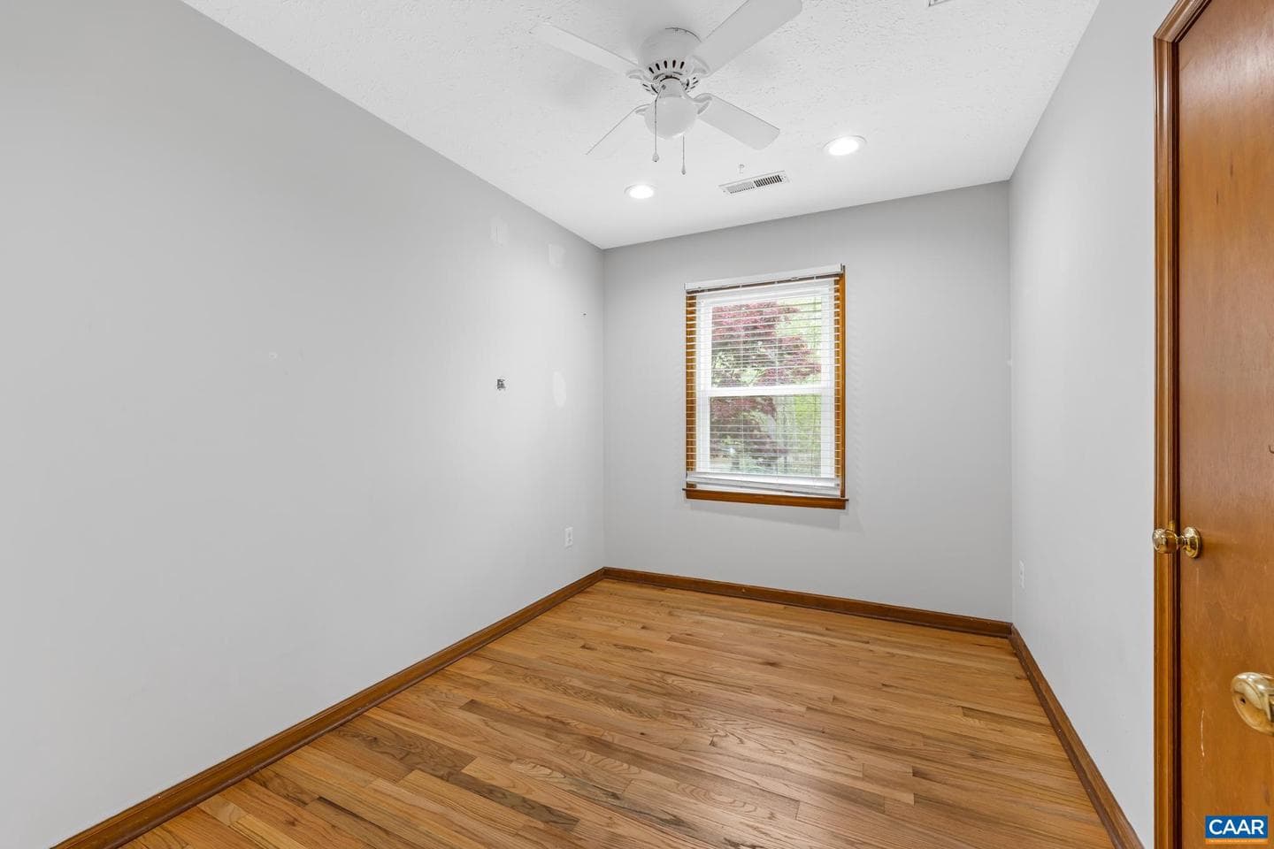 4586 Spotswood Trl photo 26