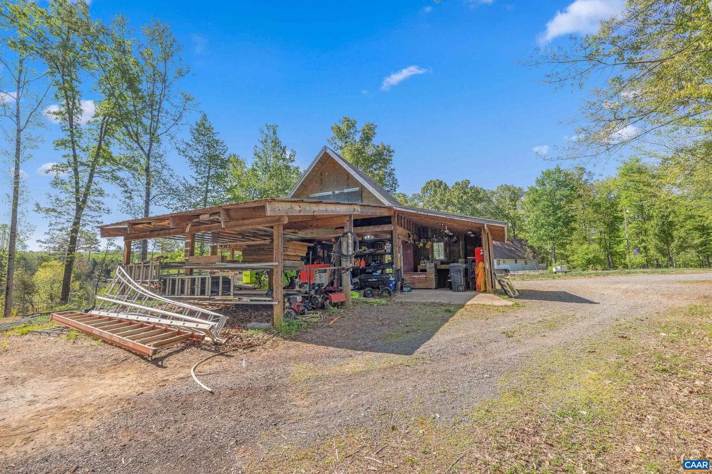 2947 Merrie Meadows Ln photo 18