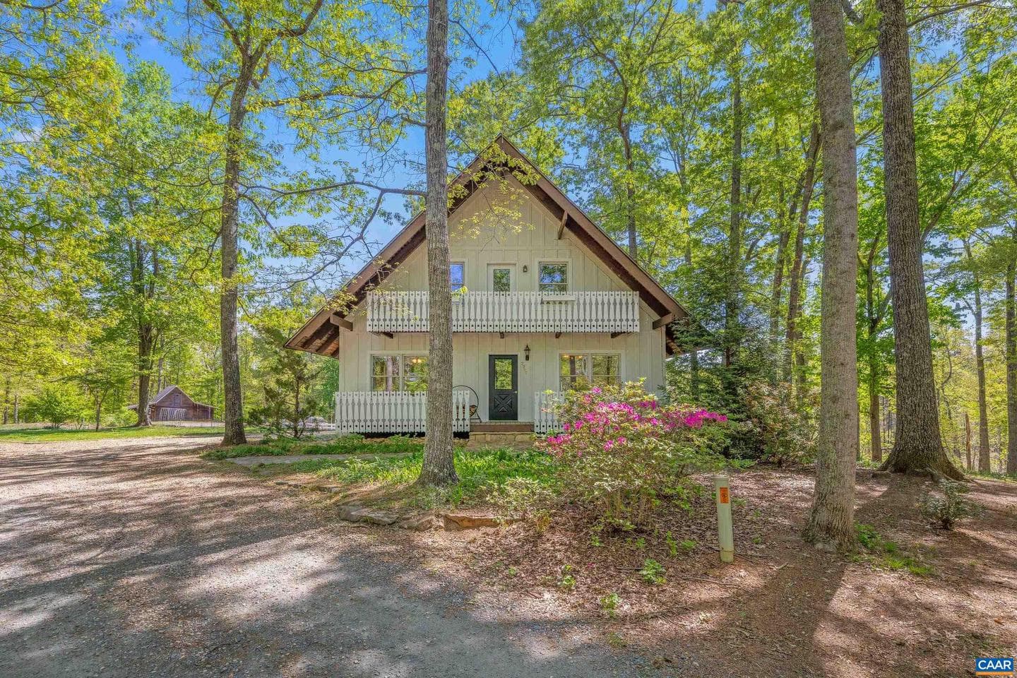 2947 Merrie Meadows Ln photo 9