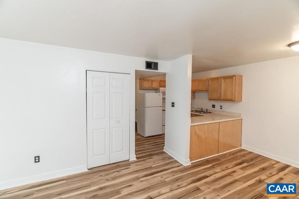 117 Berry St #3 photo 3