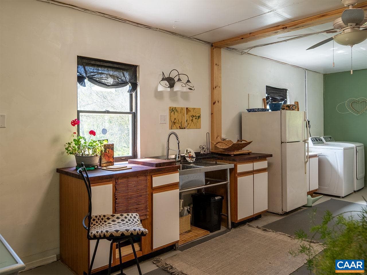 4177 Rolling Rd photo 36
