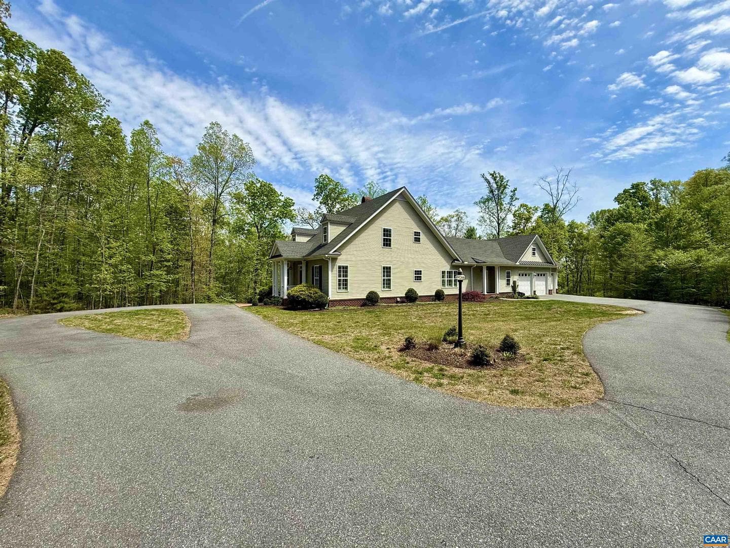 1025 E Pelham Dr photo 49