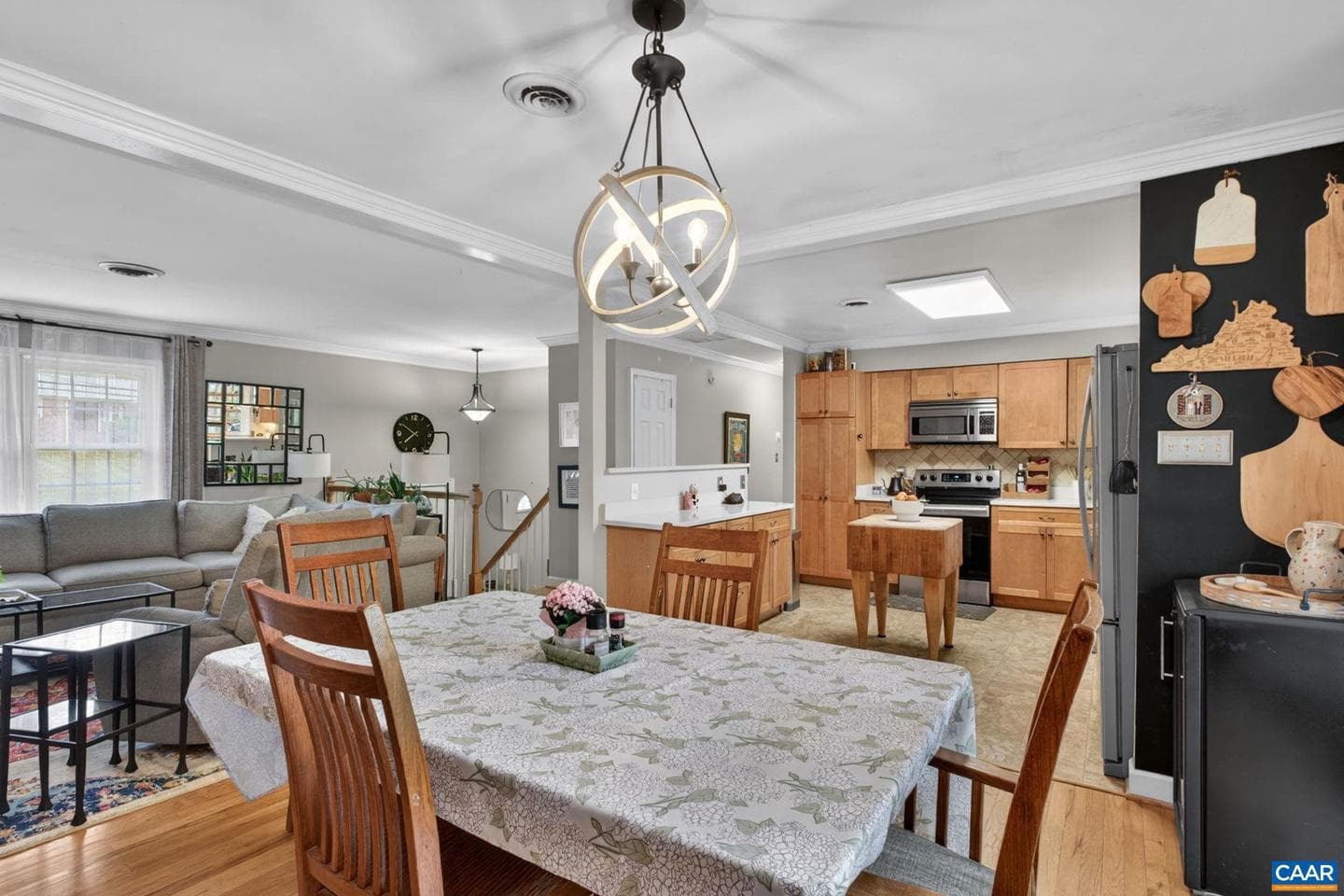 2520 Huntington Rd photo 10