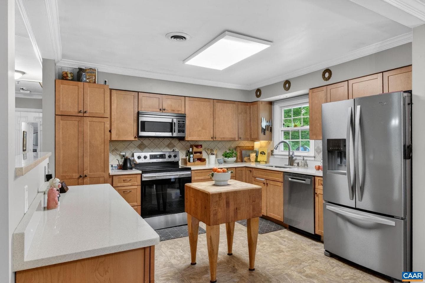 2520 Huntington Rd photo 11