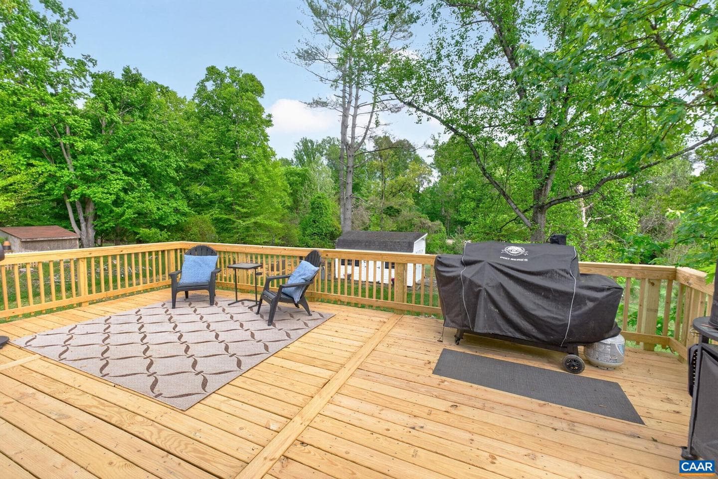 2520 Huntington Rd photo 16