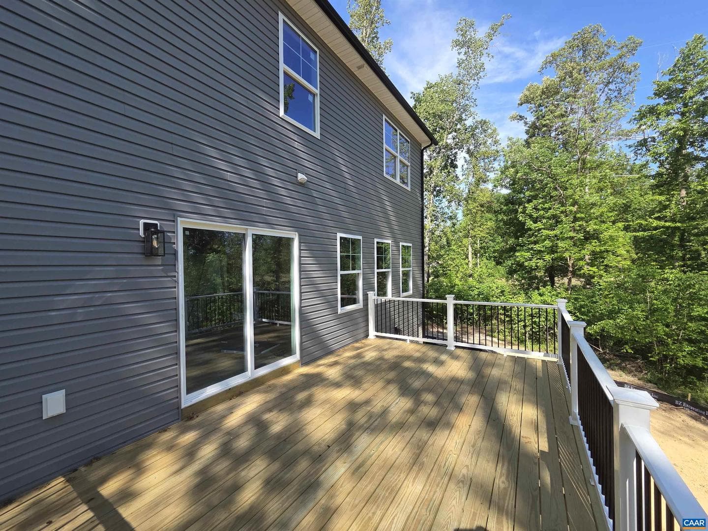 310 Fairview Dr, Mineral