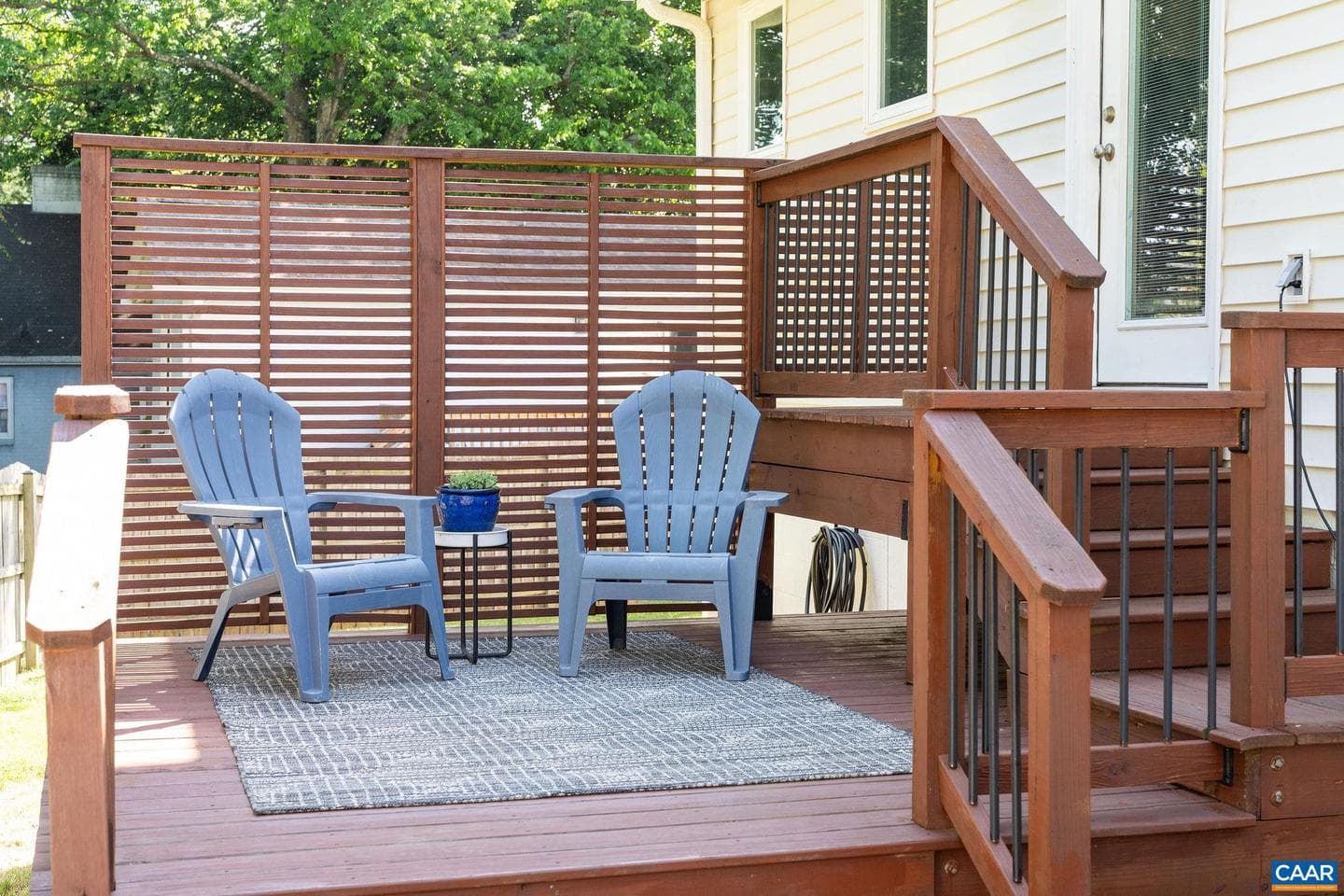 902 Saint Clair Ave photo 42