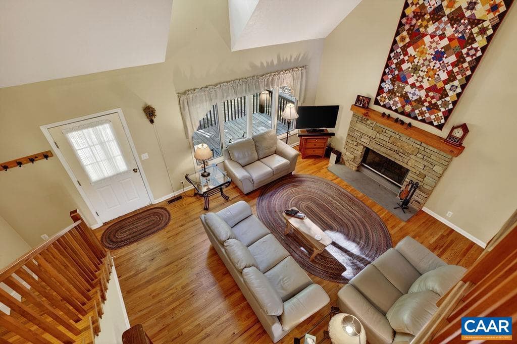 93 Honey Locust Ln photo 31