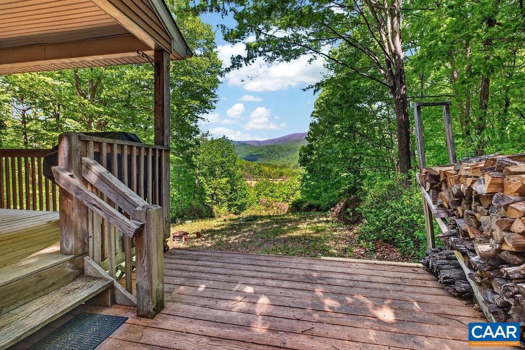 93 Honey Locust Ln photo 57