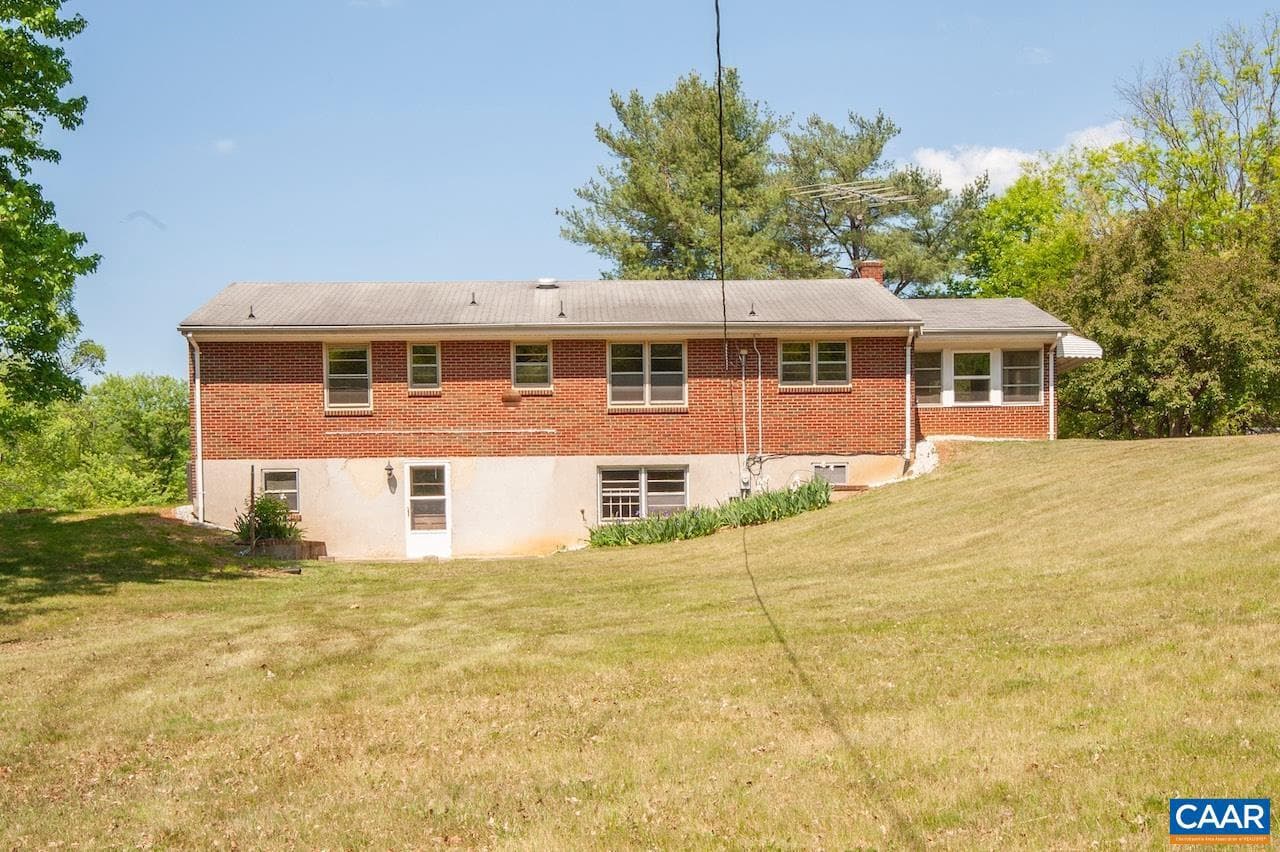 278 Ridge St photo 42