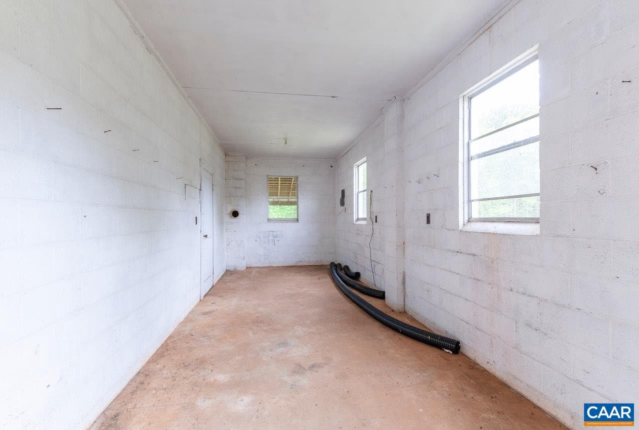 278 Ridge St photo 48