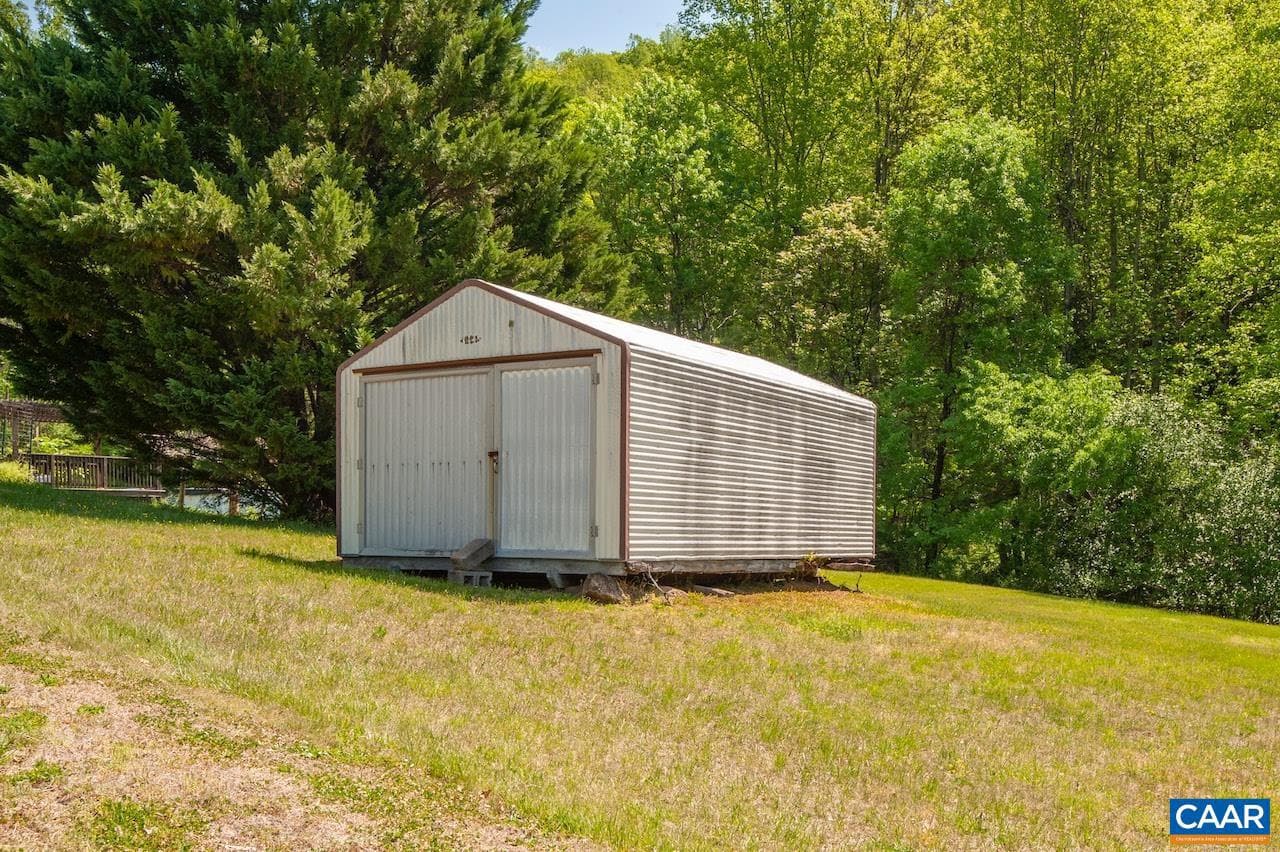 278 Ridge St photo 52