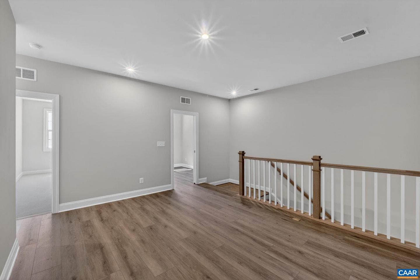 1392 Marcella St photo 34