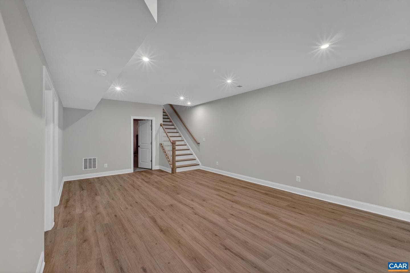 1392 Marcella St photo 45