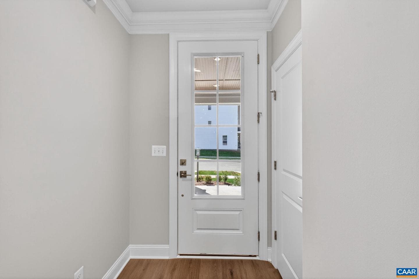1392 Marcella St photo 7