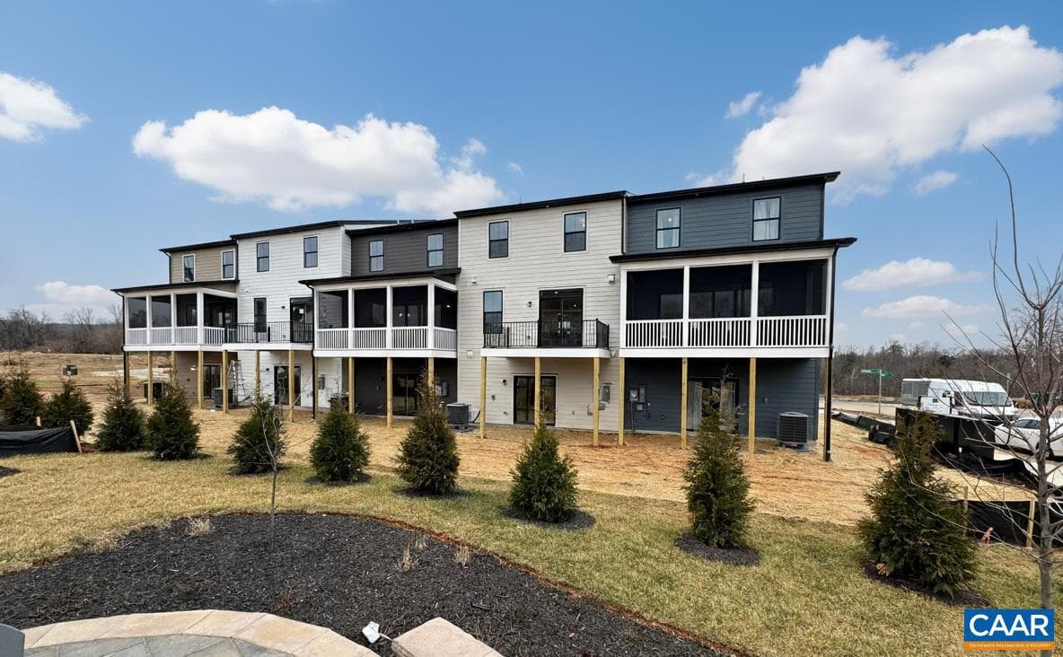 48b Miranda Crossing photo 2