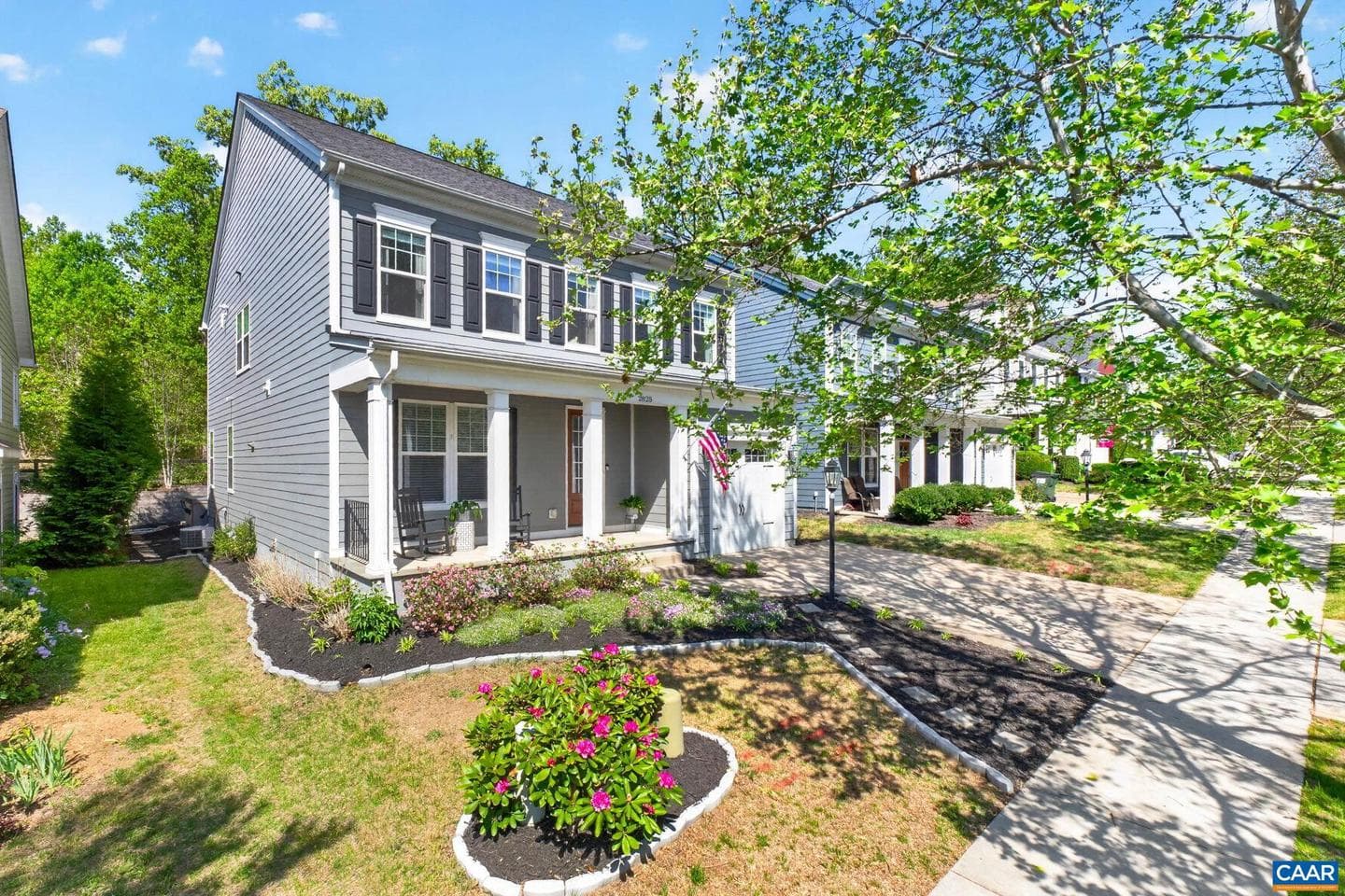 2825 Shannon Glen Ct photo 2