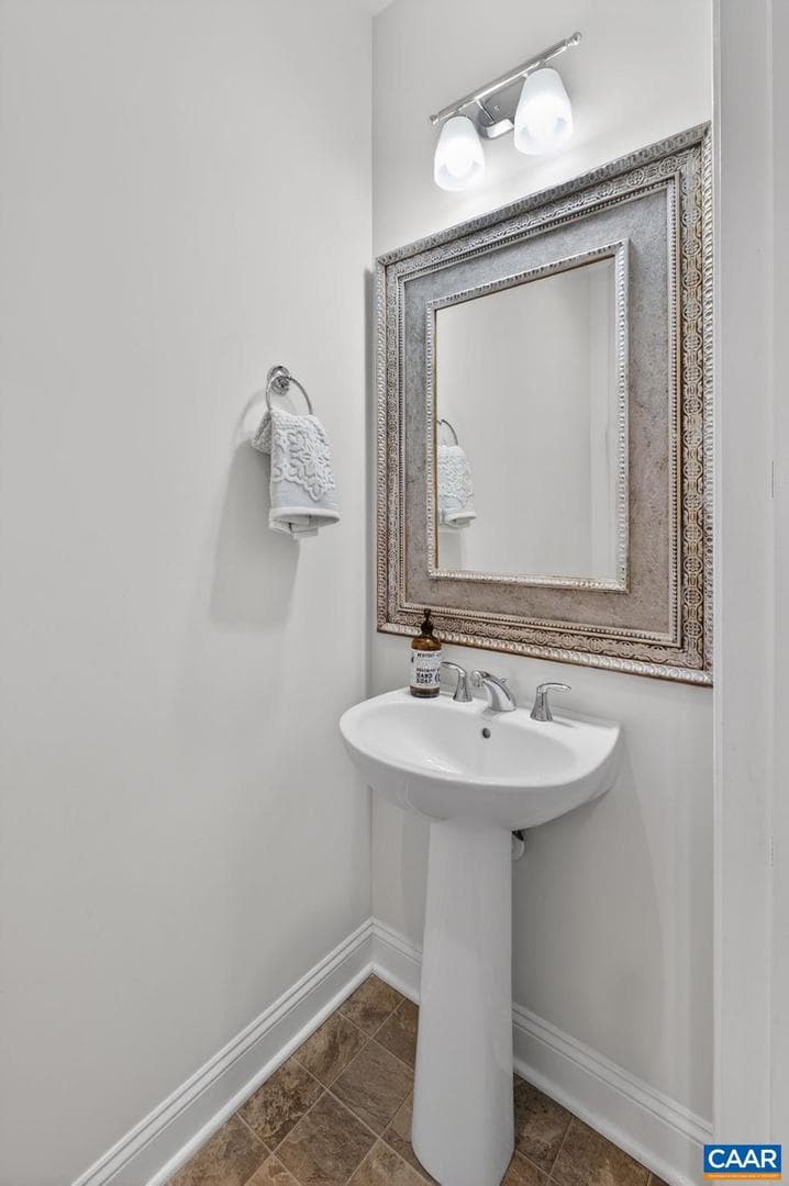 2825 Shannon Glen Ct photo 23