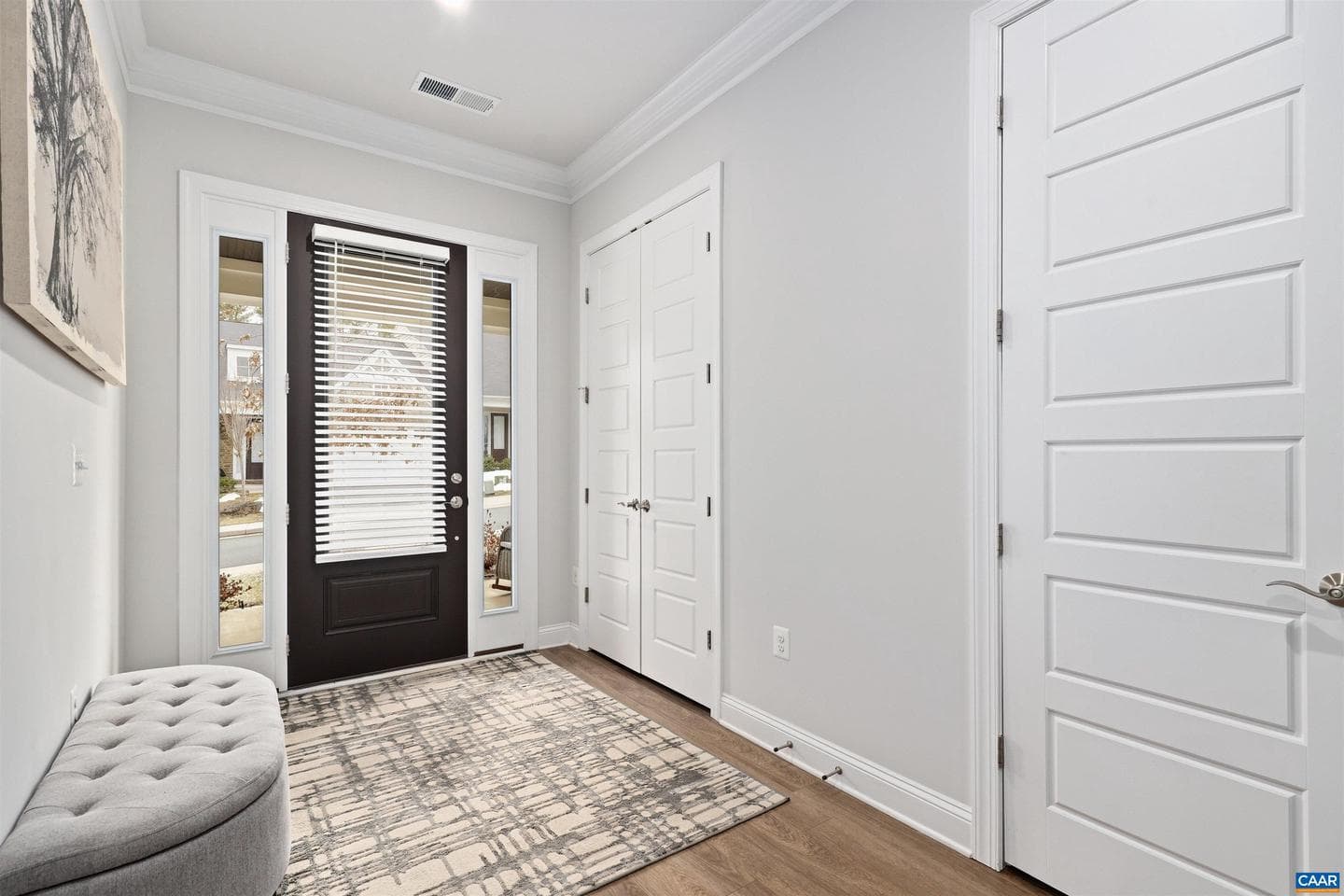 3649 Moffat St photo 5