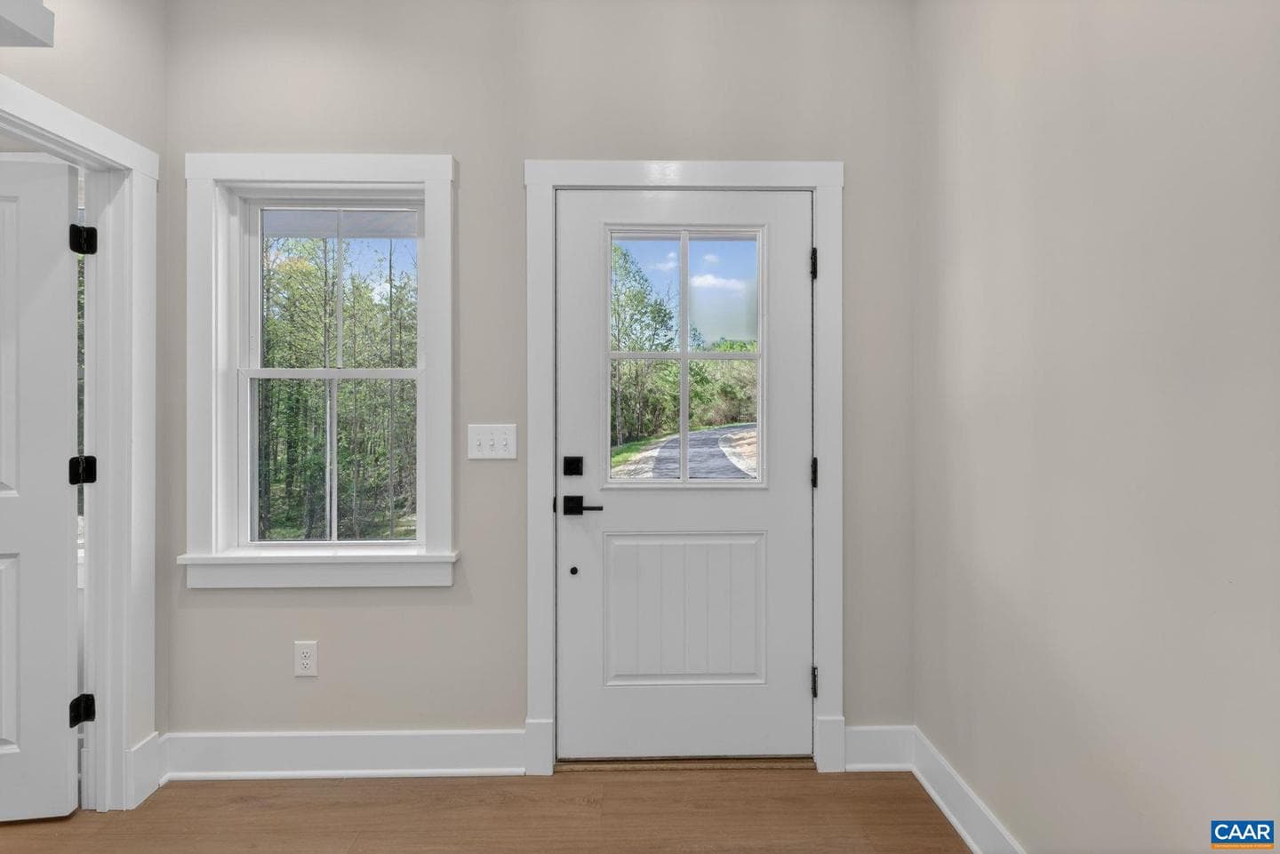 257 Palmer Pl photo 7