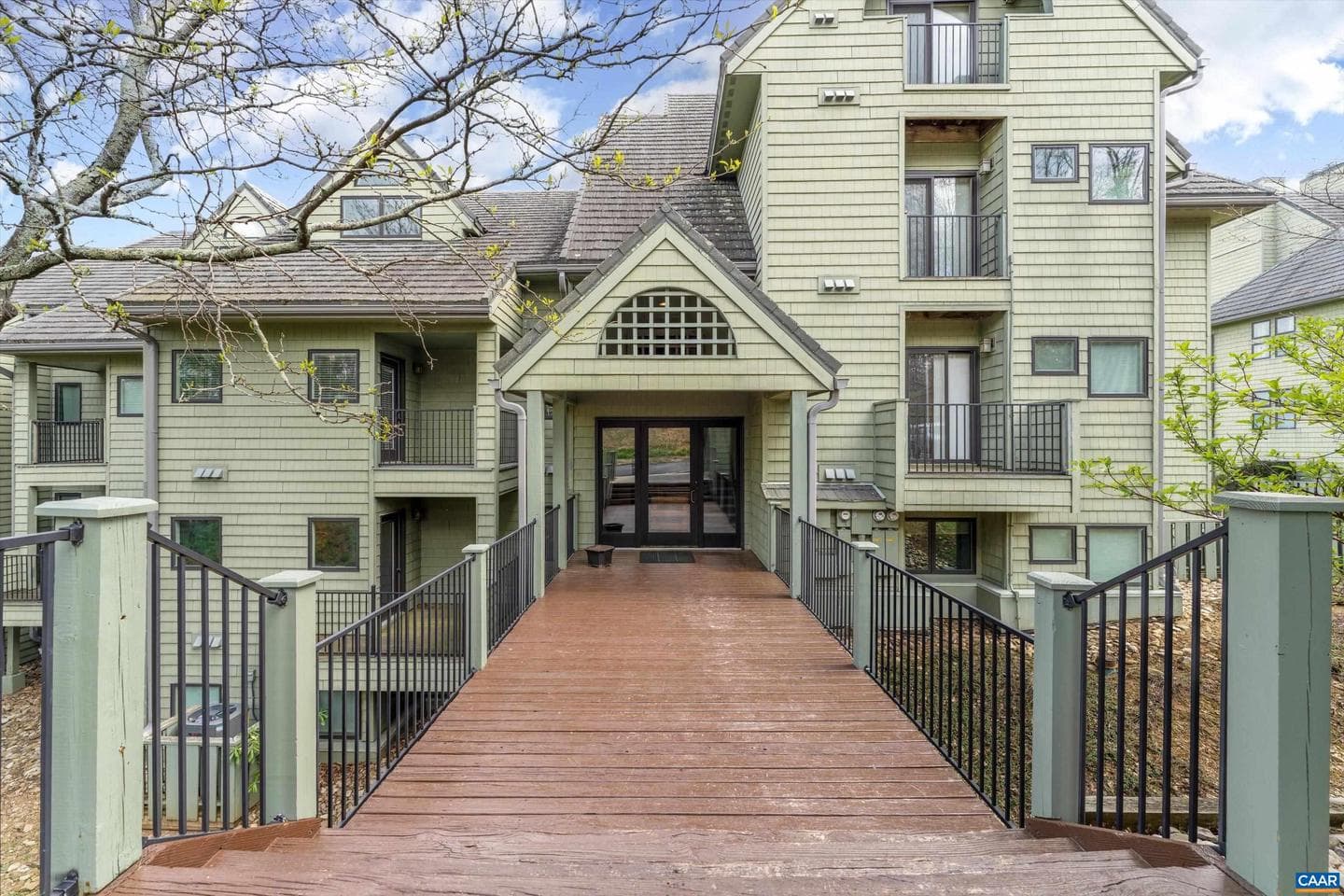 1717 High Ridge Condos photo 4
